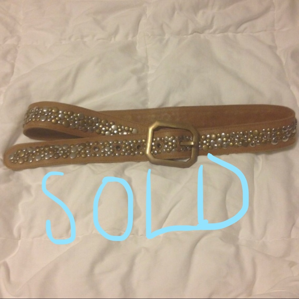 SOLD!Magall Pascal by Vintage Century belt
